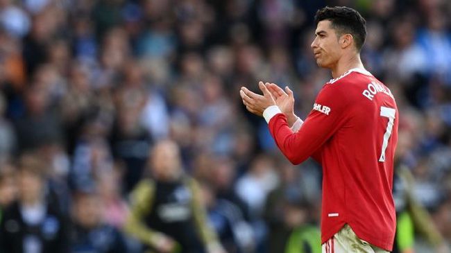 一位消息人士告诉ESPN，多特蒙德对马伦的估价约为2500万英镑，涉及桑乔的交换可能成为一种选择，尽管直接谈判尚未进行。
